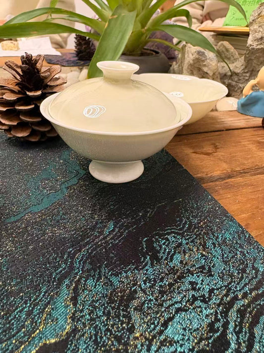 Master 徐启旺 Xu qi wang two piece gaiwan. Wood fired White ceramic